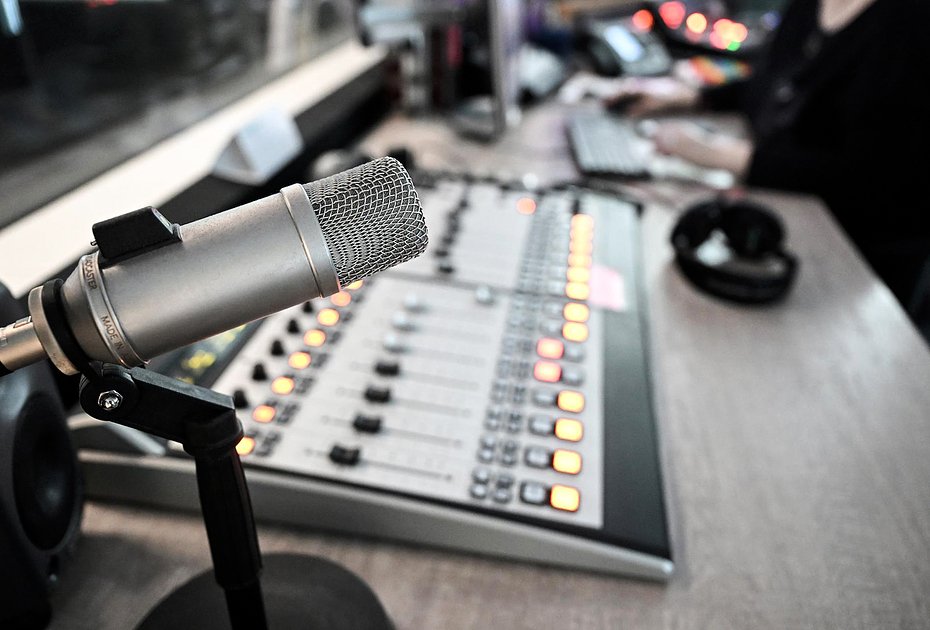 vliyanie radiotehniki na razvitie televideniya i informatsionnyh tehnologiy